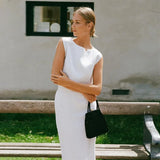 The Clean Crop Linen Top