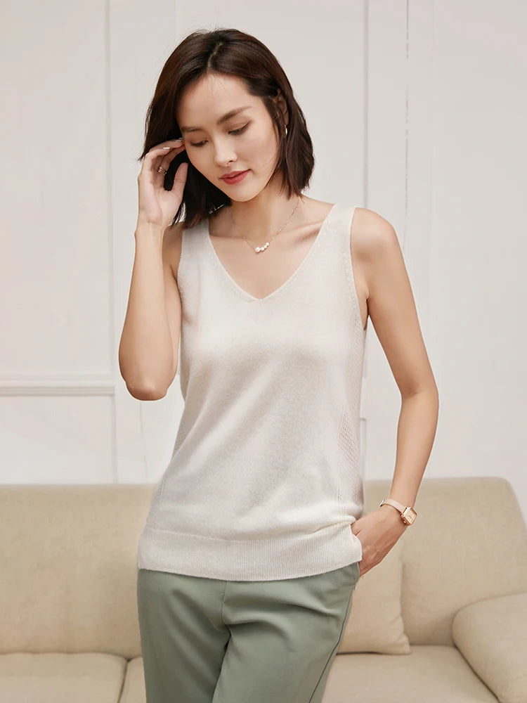 Ivanna Quinn Cashmere V-Neck