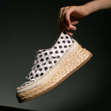 Beatrix Chunky Sneaker