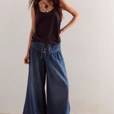 Aria Women's Pull-On Chambray Jeans