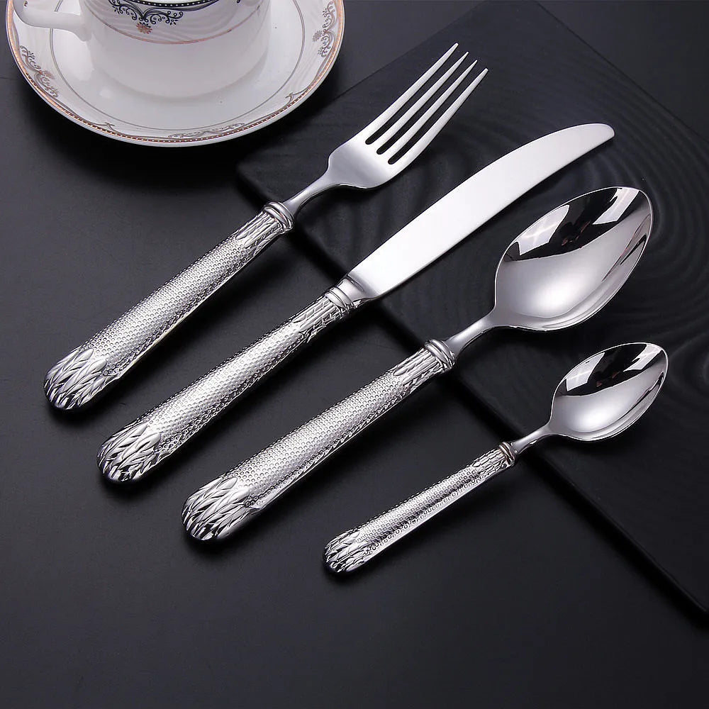 Feather-Edged Cutlery