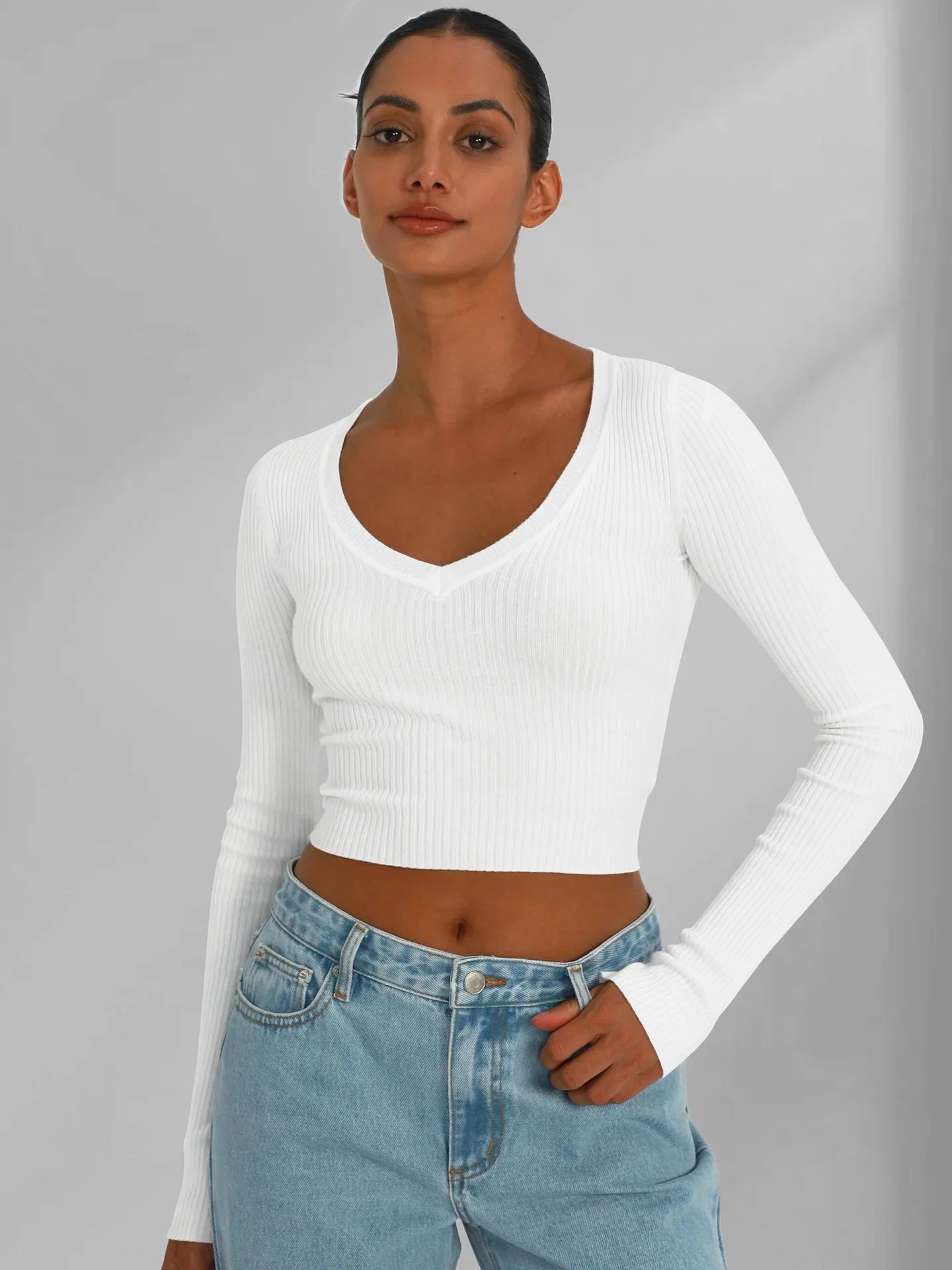 Mysa V-Neck