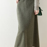 Executive Wool Skirt