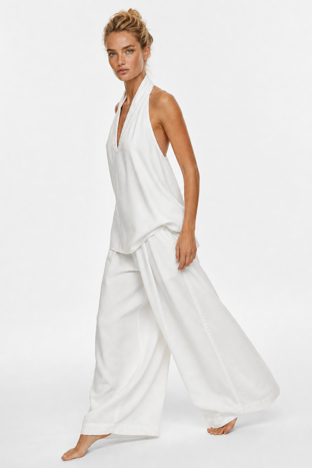 Women's Denim Vest and Straight Leg Pants Set — White, studio product shot