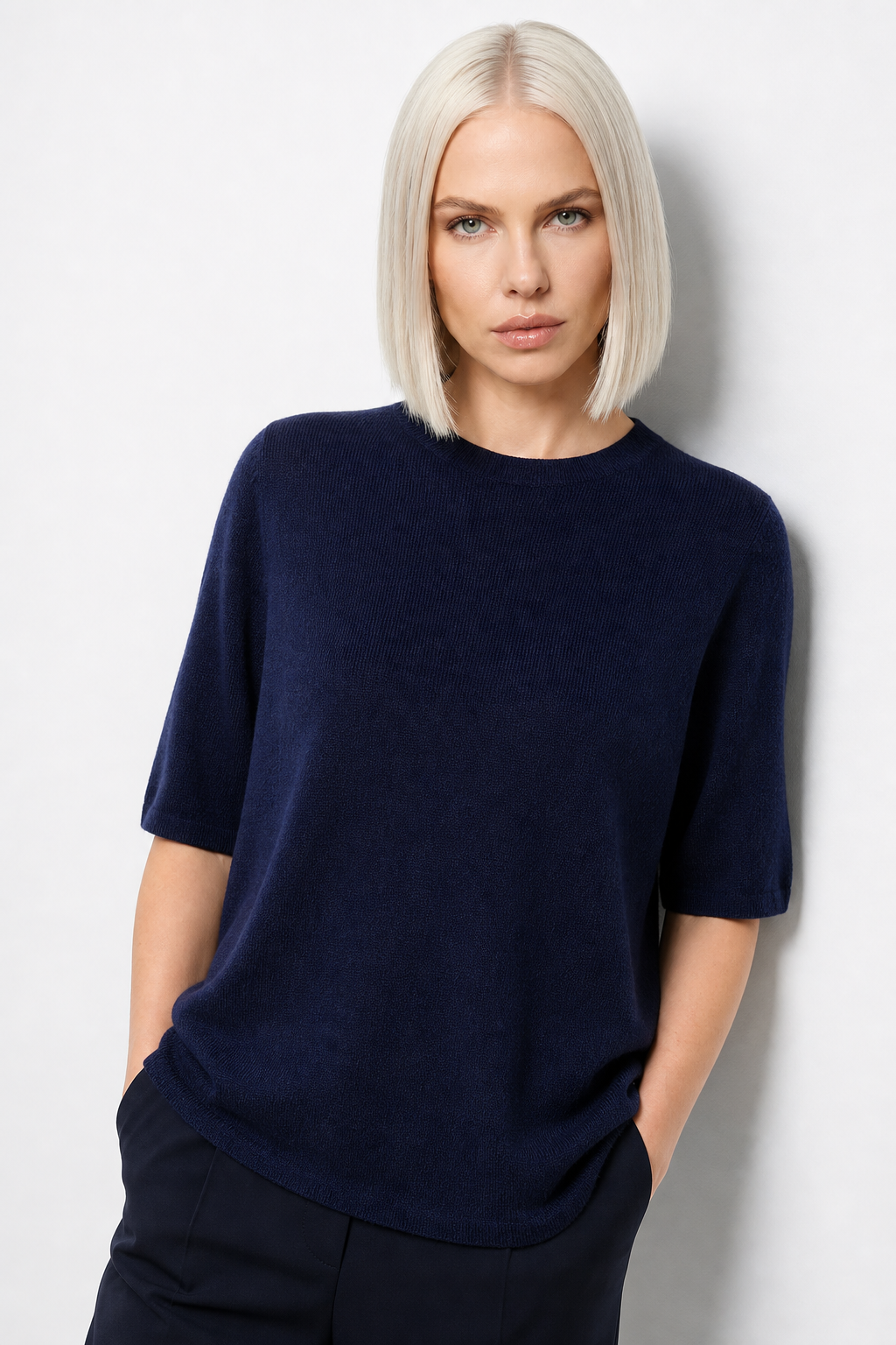 Larkin Seamless Pullover — Navy, studio product shot