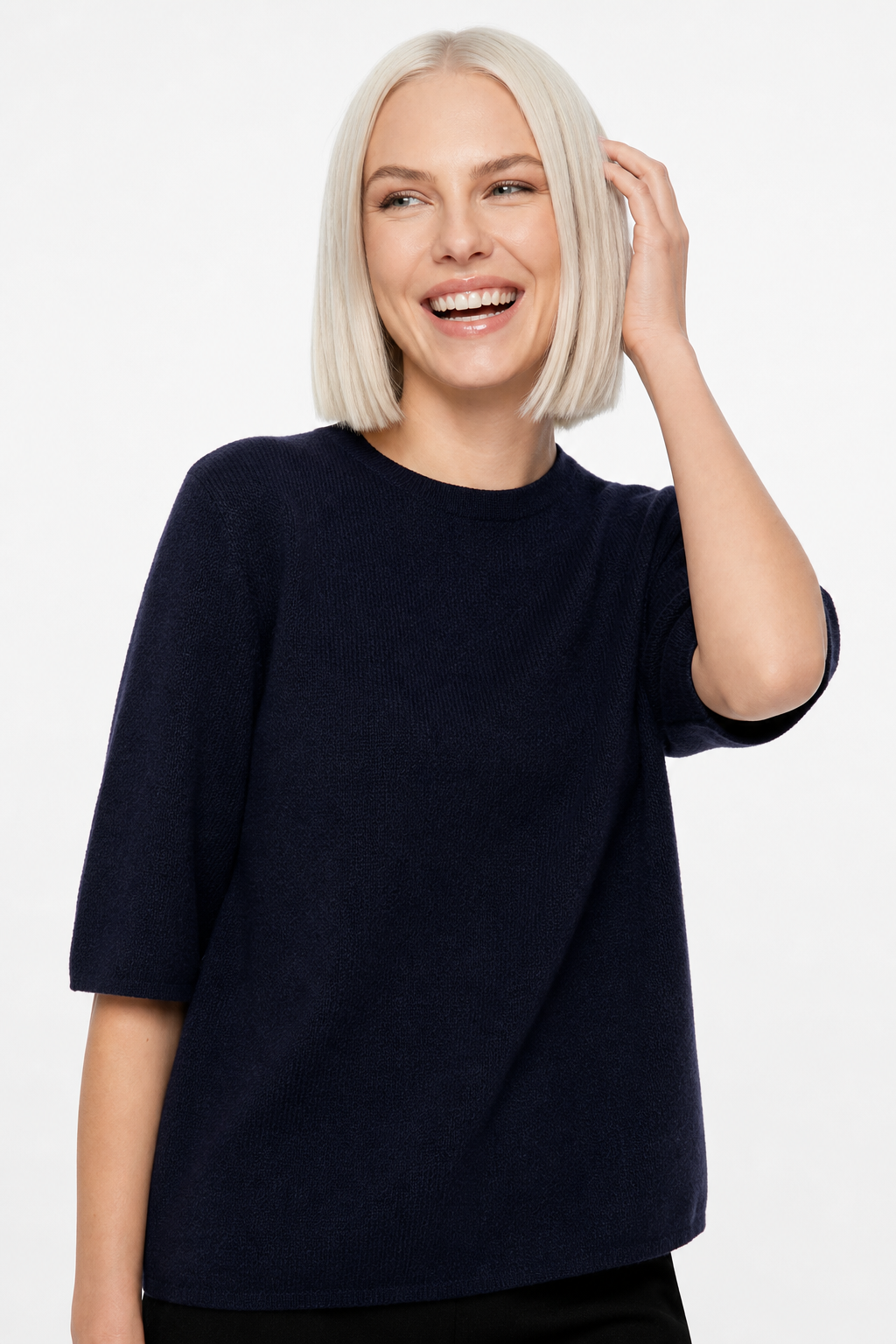 Larkin Seamless Pullover — Navy, studio product shot