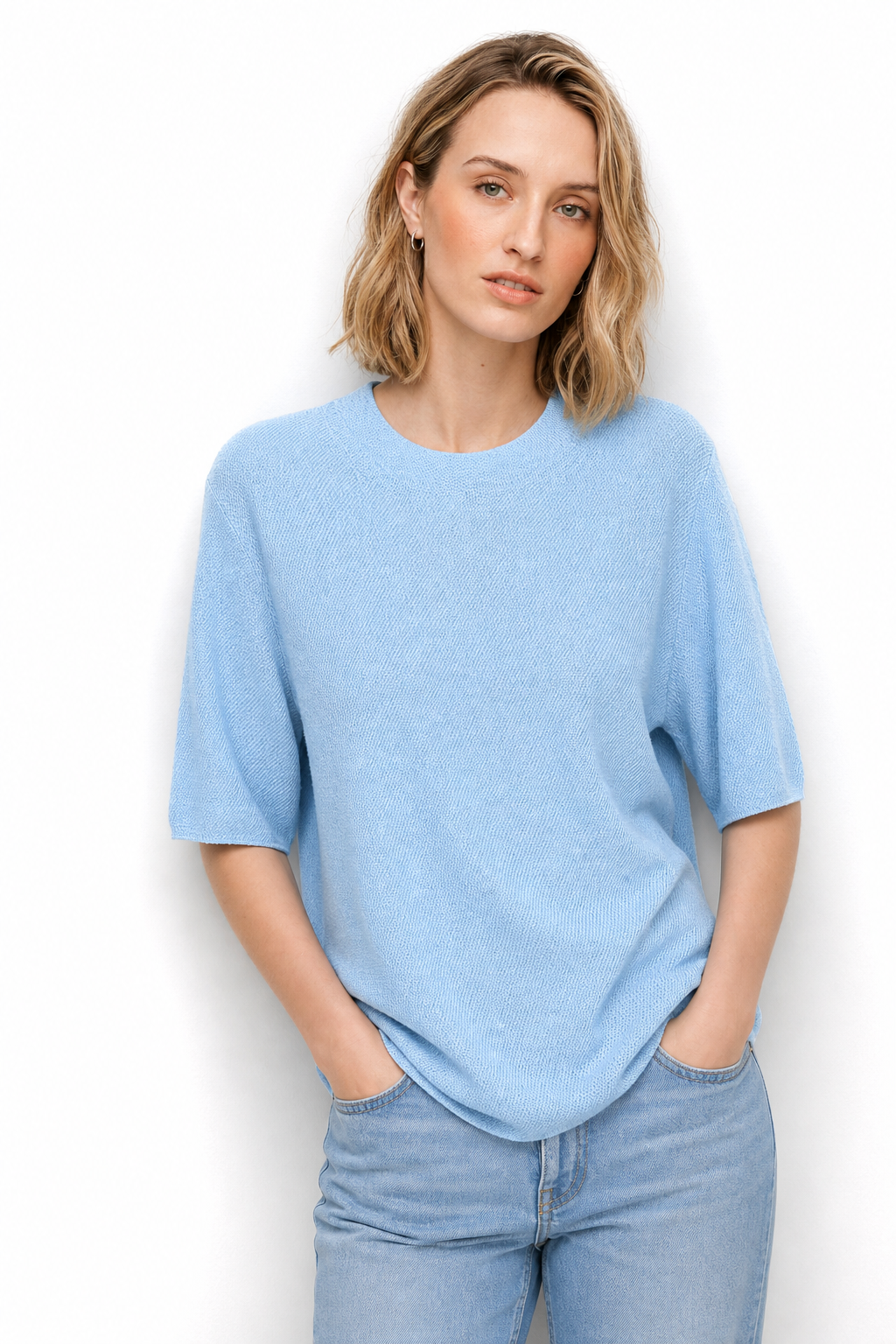 Larkin Seamless Pullover — Blue, studio product shot
