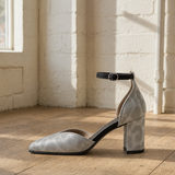Nairobi Zebra Print Heel — Gray, alo product shot
