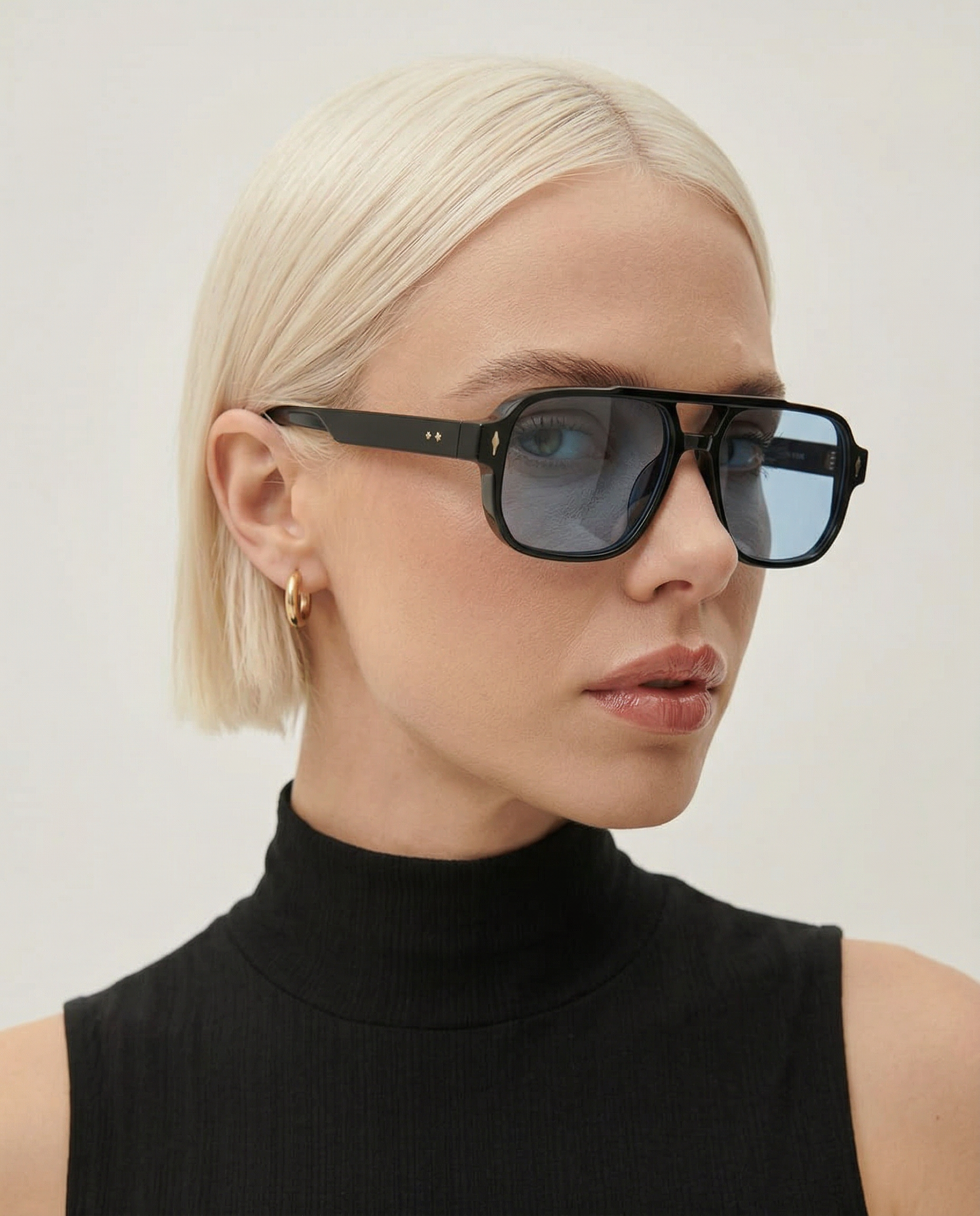 The Harlow Square Frames