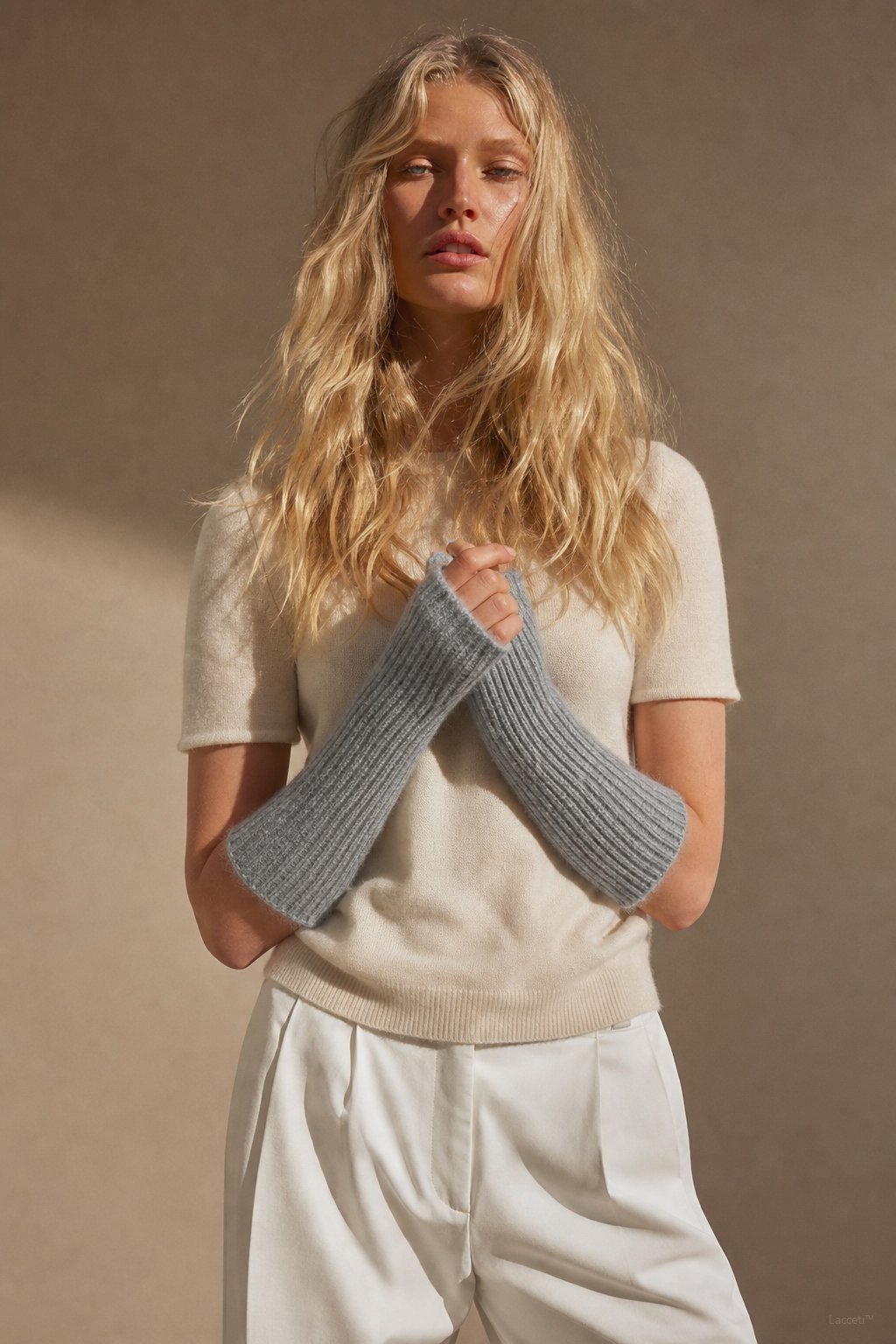 Hässleholm Cashmere Gloves — Gray, banana_republic product shot