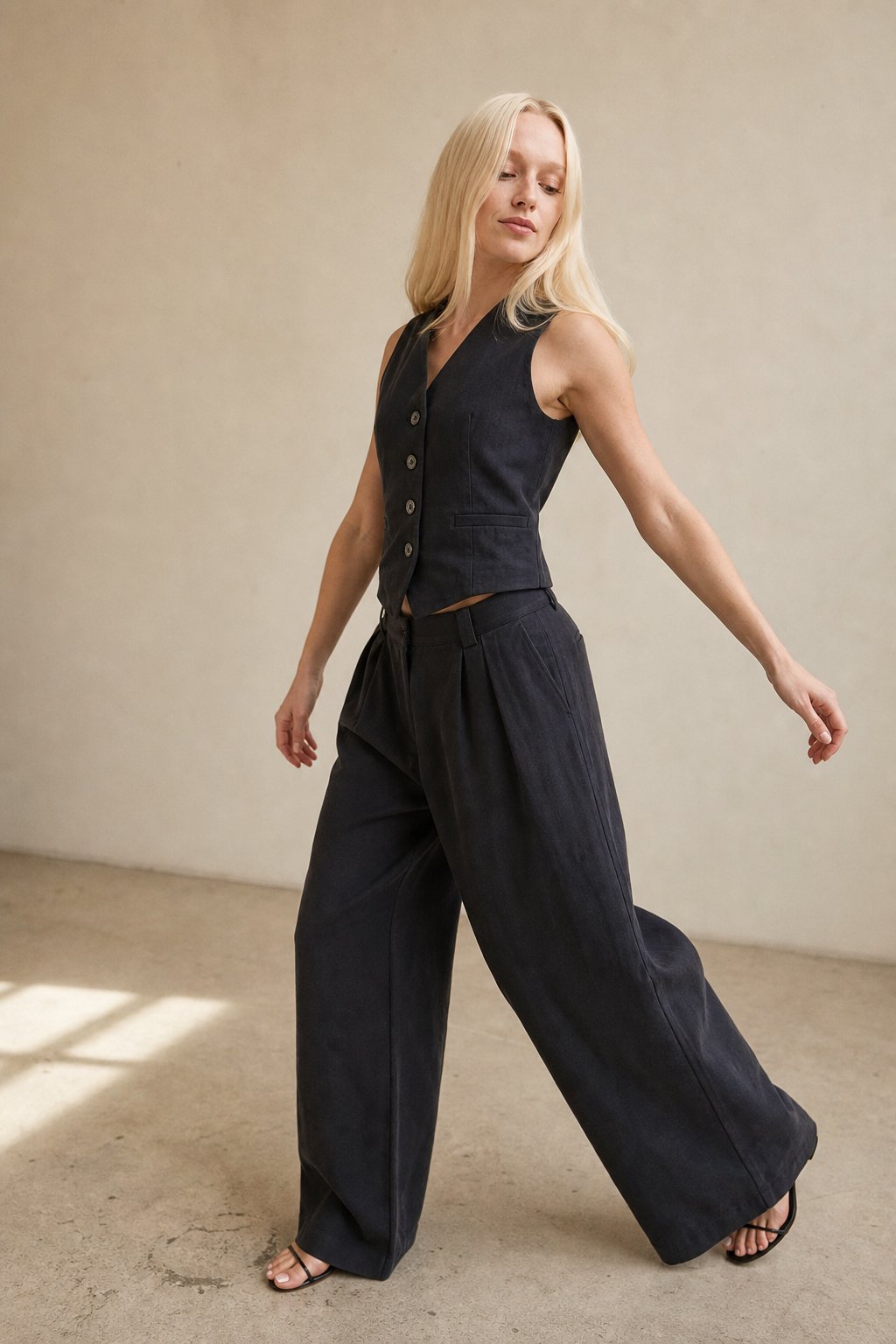 Marlowe 100% Linen Trouser Set, banana_republic product shot