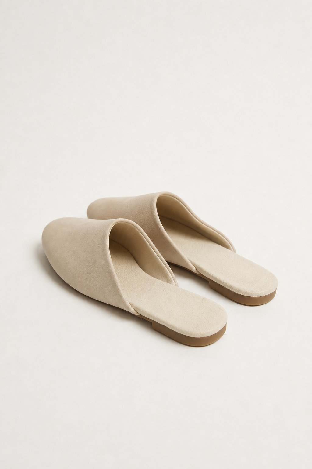 Milan Italian leather Mules — Beige, studio product shot