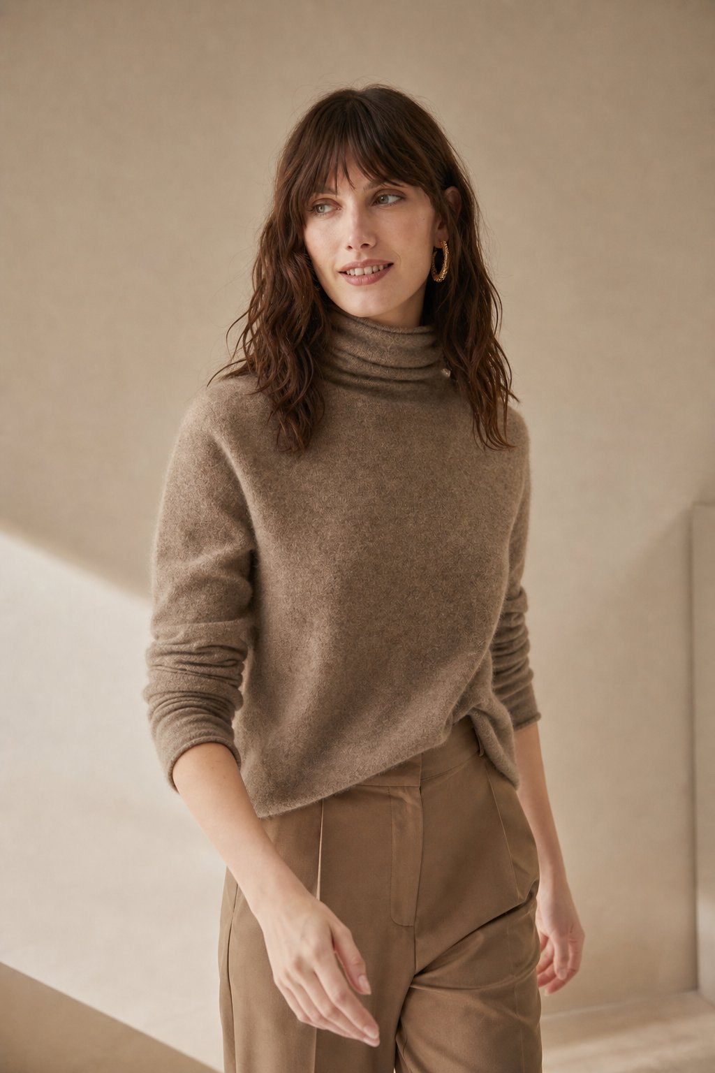 Victoria Mot'e Cashmere Turtleneck, banana_republic product shot