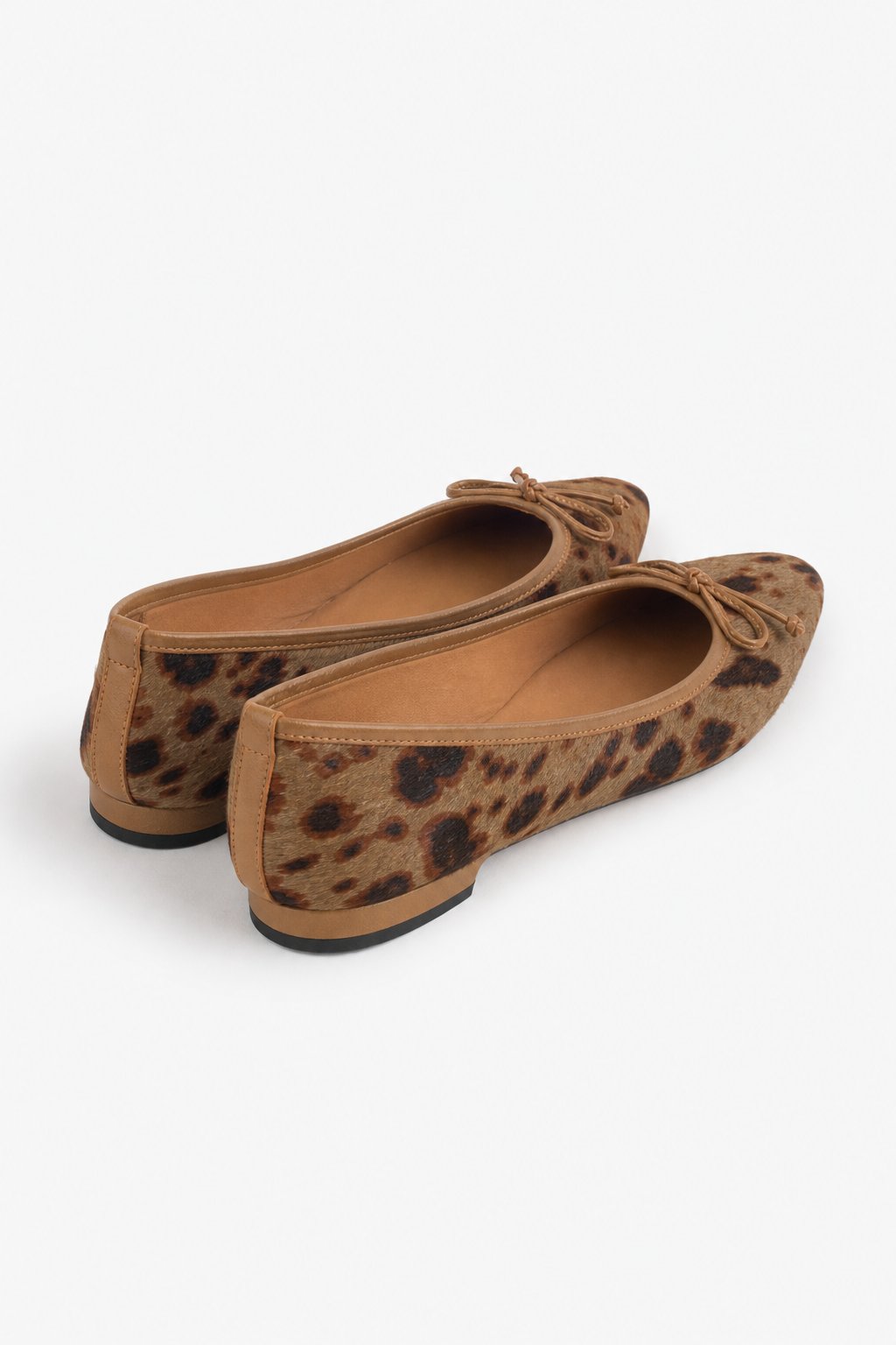 Wren Bow Flats — Brown, studio product shot