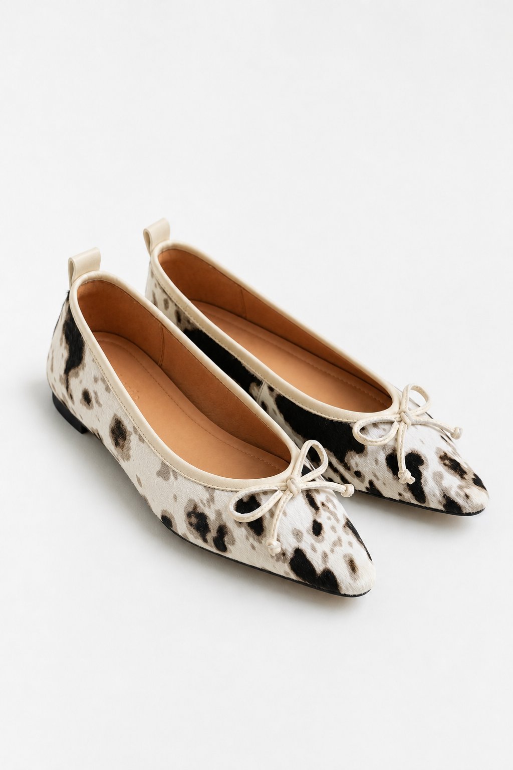 Wren Bow Flats — Beige, studio product shot